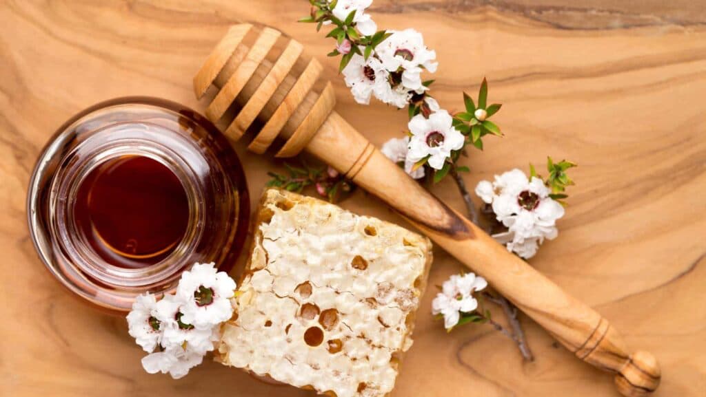 Masque au miel pour cheveux crépus